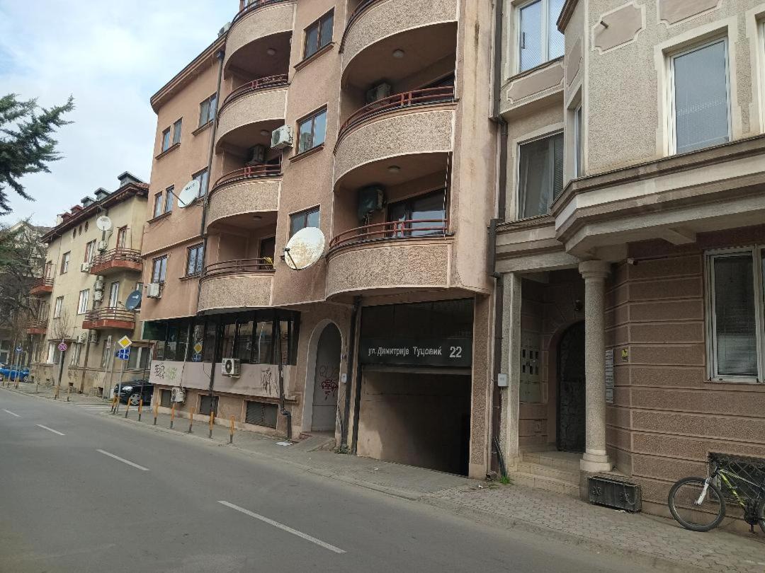 Splendid One Bedroom Apartment Urban Haven Skopje Bagian luar foto